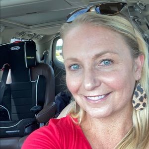 Meet your Posher, Tara